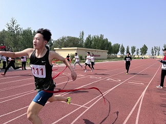 运动展风采 青春向未来——东光县职教中心2024春季短跑运动会